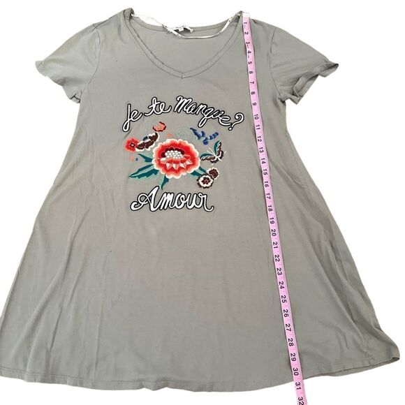 Miss Me ~Je Te Manque? (You miss me?) ~ round neck Tshirt dress ~ size Medium - Picture 9 of 11